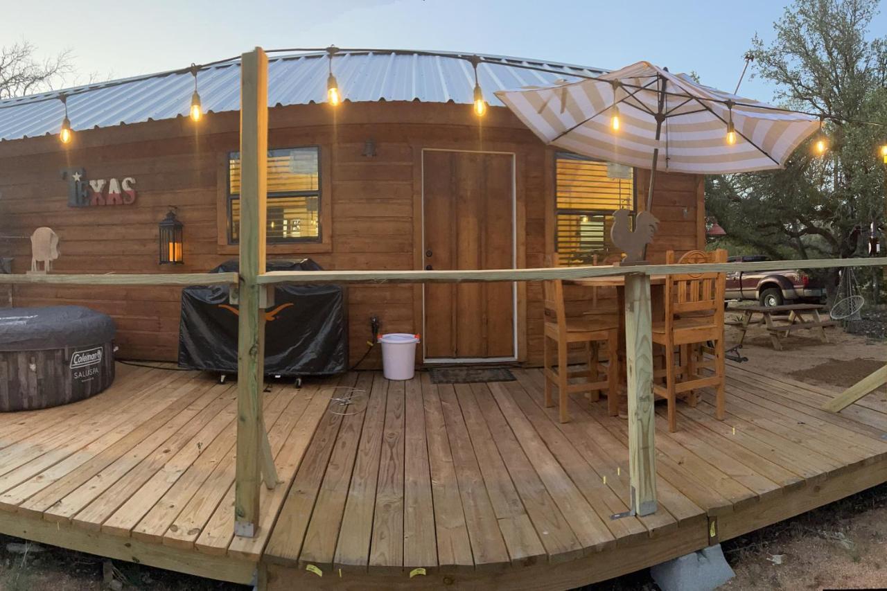 River'S Sky View Lodge Fredericksburg Exteriör bild